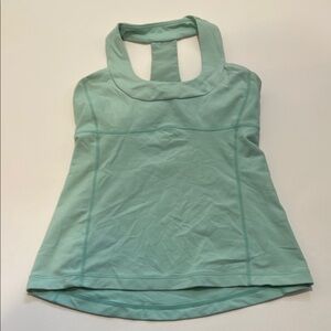 Lululemon Green Scoop Neck Fitted Tank Top with Cut Out
